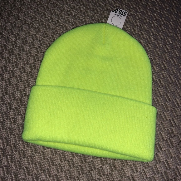 BRAND NEW neon tuque - Picture 2 of 3